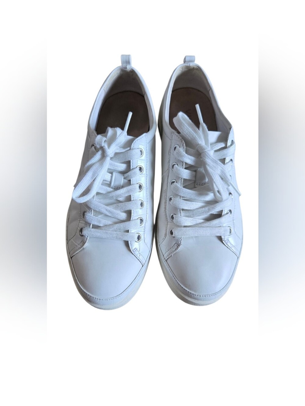 Vionic Winny White Leather Sneaker Women 9.5 Wide Croc Embossed Orthotic Comfort